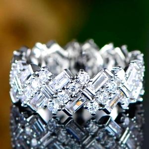 NEW Sterling Silver Luxury Simulated Diamond Ring Band